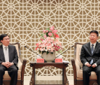 两岸青年企业家菁英峰会暨青年实习就业创业研讨会在江苏举行