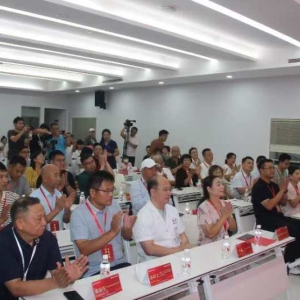 河南省第四届钢琴公主刘梦缘圆梦中原慈善音乐会在郑州绿城儿童医院成功举办